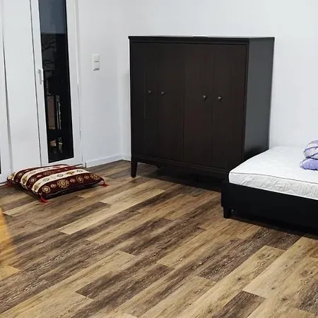 Ehrenflat